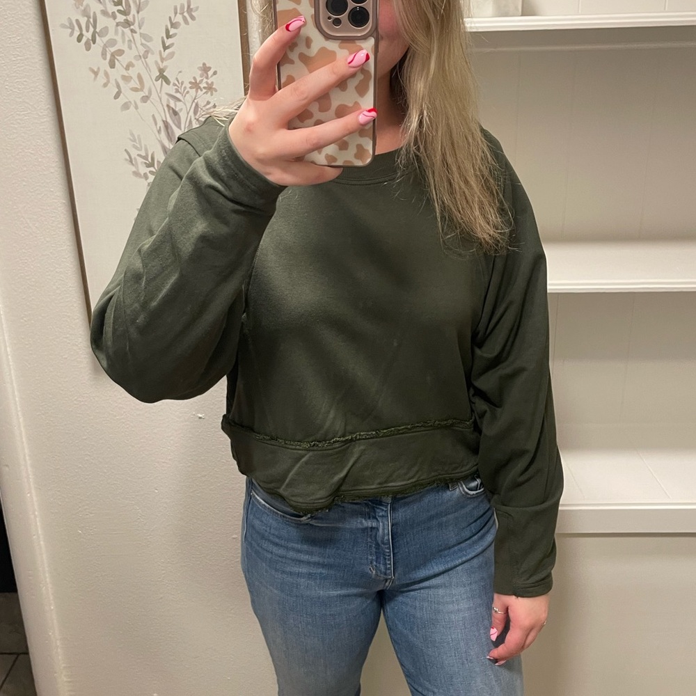 Free people sweatshirt